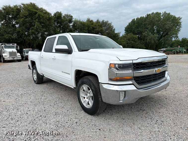 2016 Chevrolet Silverado 1500 Crew Cab Pickup Truck - photo 3