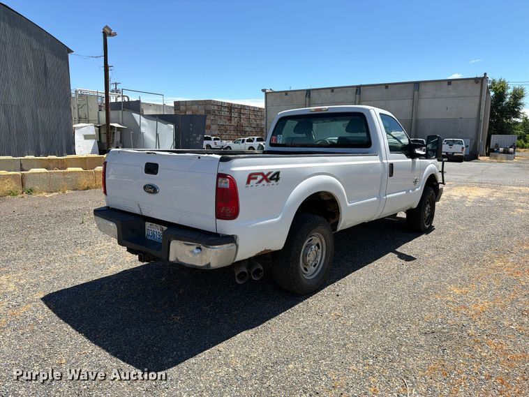 2013 Ford F250 Pickup Truck - photo 5