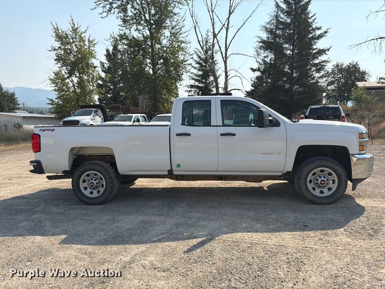 2016 Chevrolet Silverado 3500HD Ext. Cab Pickup Truck - photo 4