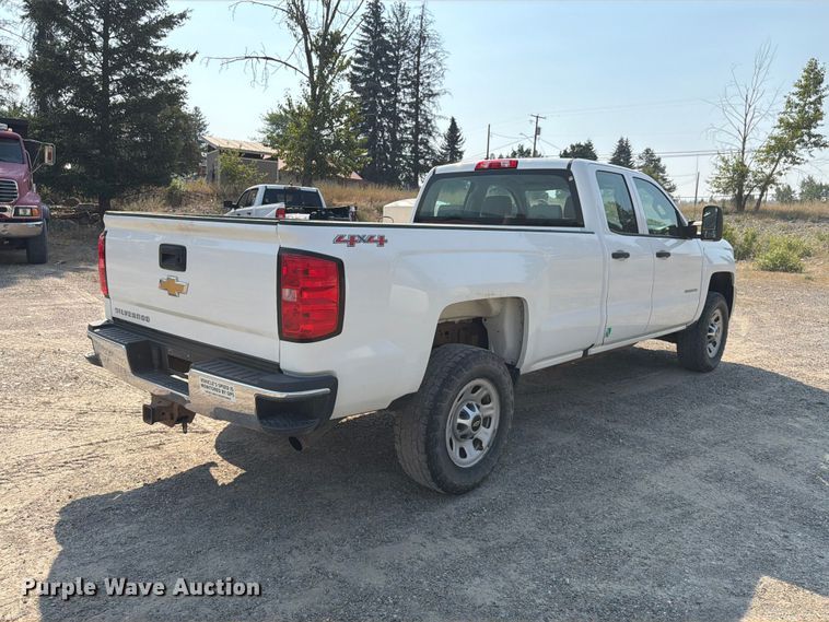 2016 Chevrolet Silverado 3500HD Ext. Cab Pickup Truck - photo 5