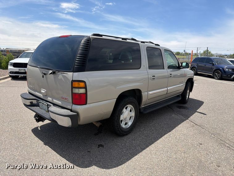 2004 GMC Yukon XL SUV - photo 5