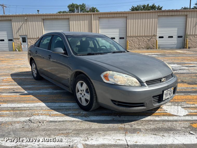 2009 Chevrolet Impala - photo 3