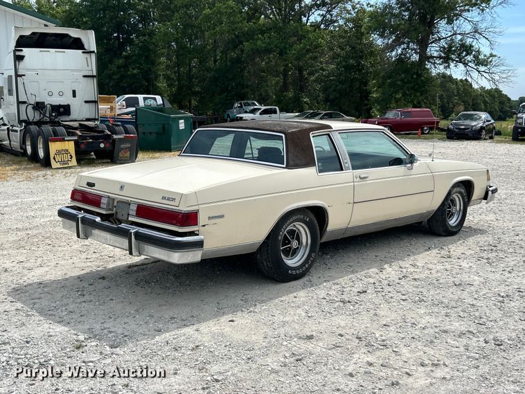 1984 Buick Lesabre - photo 5