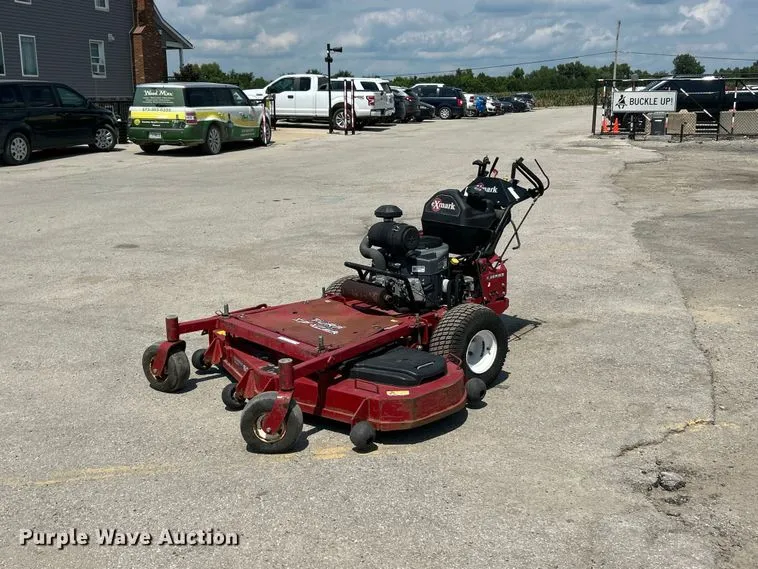 2018 EXmark Turf Tracer X Series ZTR Lawn Mower