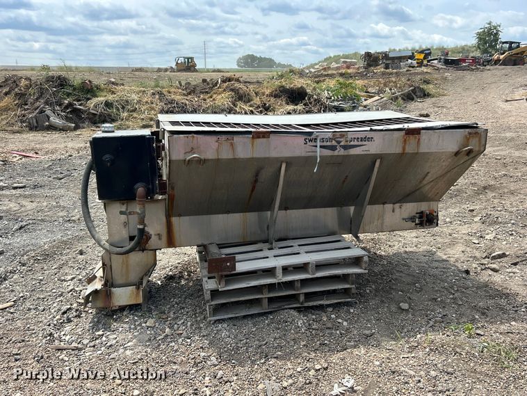 Swenson Salt Spreader - photo 4