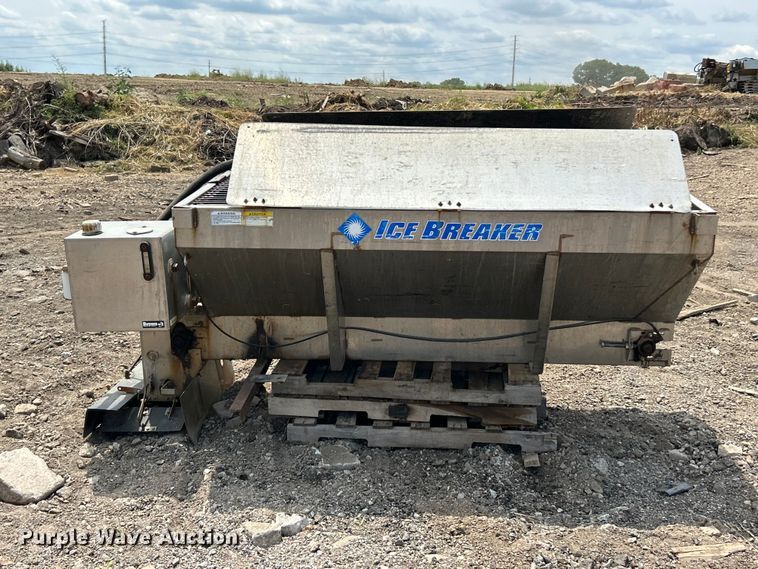 Western Ice Breaker Salt Spreader - photo 4