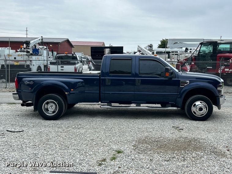 2008 Ford F350 Super Duty Lariat Crew Cab Pickup Truck - photo 4