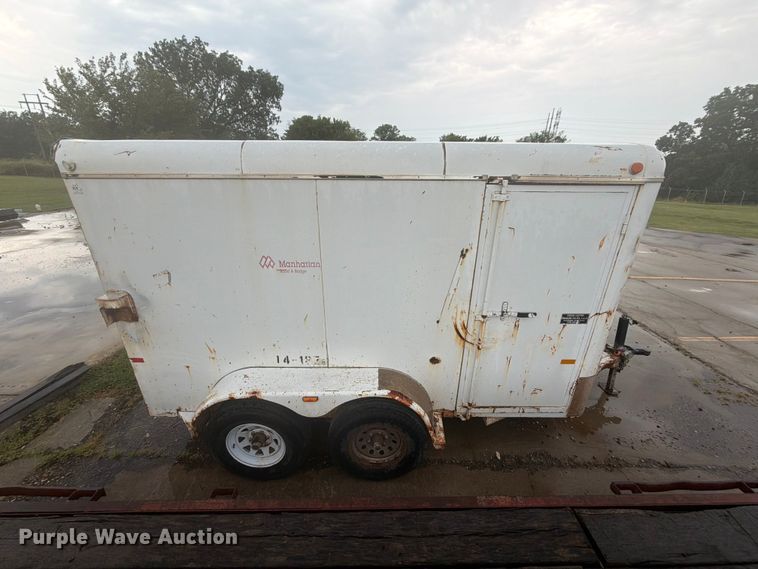 2006 W-W Enclosed Cargo Trailer - photo 2