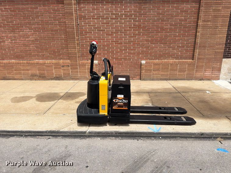 2014 Yale MPE060LFN24T2748 Pallet Jack - photo 4