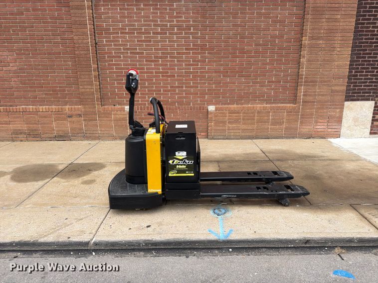 2014 Yale MPE060LFN24T2748 Pallet Jack - photo 4