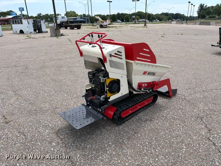 2025 AGT QHT500FL Compact Utility Loader - photo 5