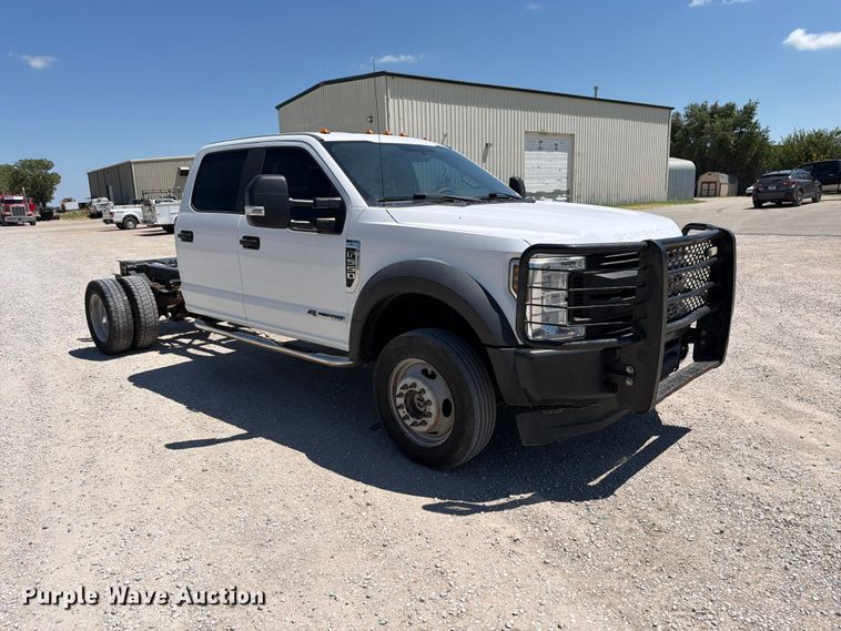2019 Ford F550 Super Duty Crew Cab Truck Cab And Chassis - photo 3