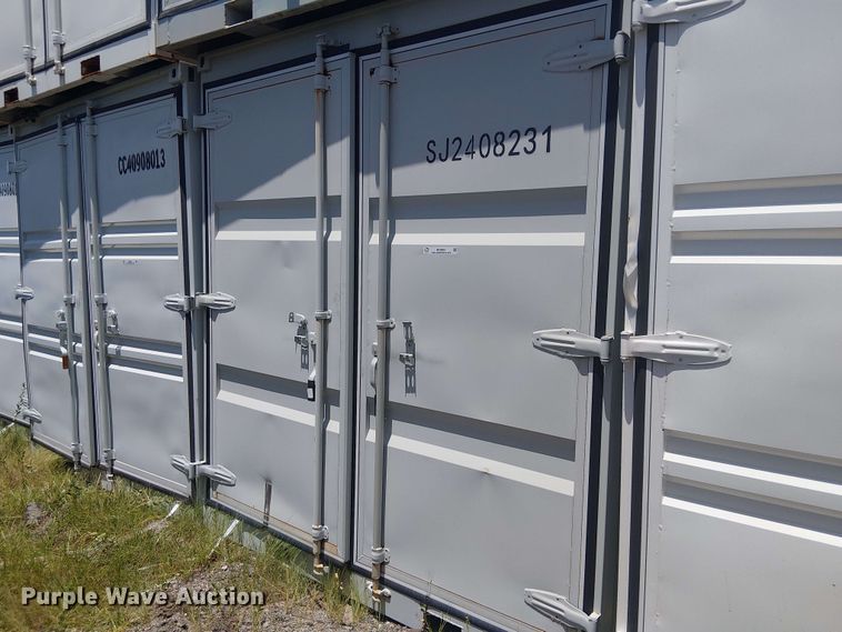 Shipping Container - photo 3