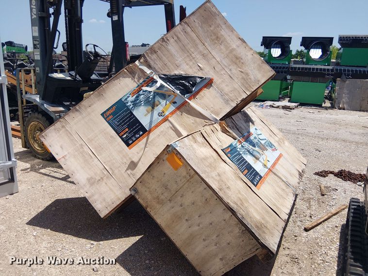(10) EINGP PHT620 Hand Push Electric Forklift - photo 4