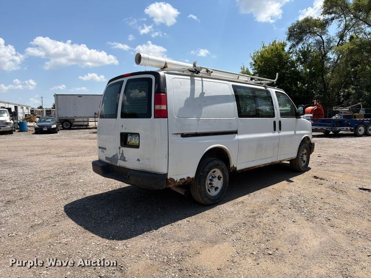 2007 Chevrolet Express 2500 Van - photo 5