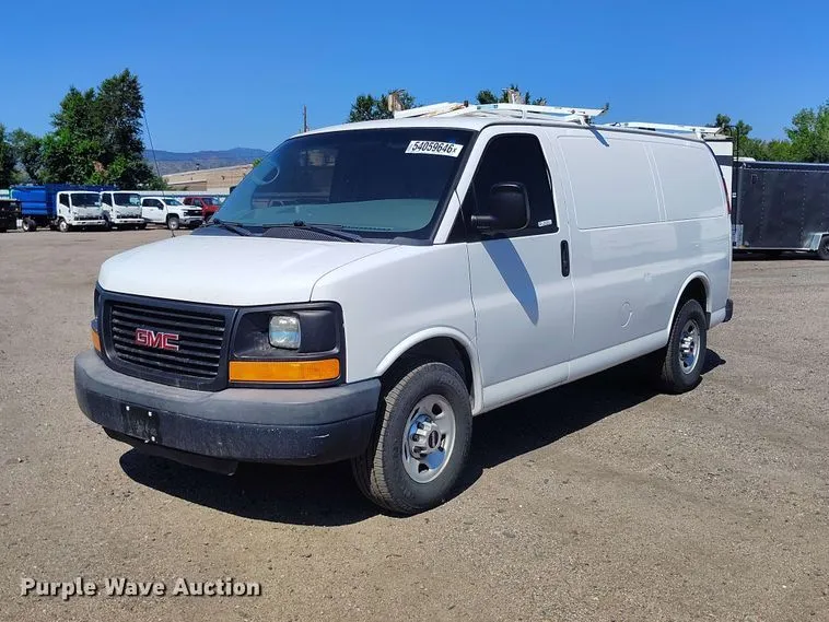 2015 GMC Savana 2500 Van