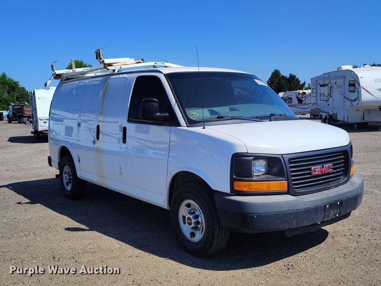2015 GMC Savana 2500 Van - photo 3