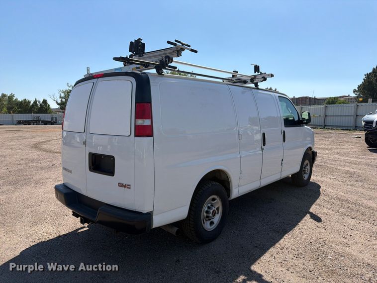 2018 GMC Savana 2500 Van - photo 5