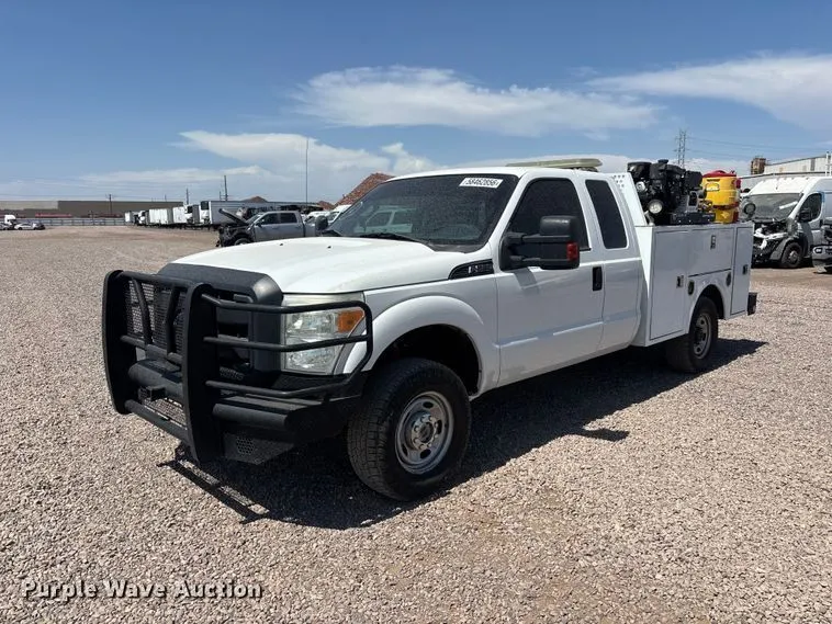 2015 Ford F250 Super Duty Ext. Cab Utility / Service Truck
