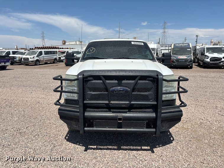 2015 Ford F250 Super Duty Ext. Cab Utility / Service Truck - photo 2