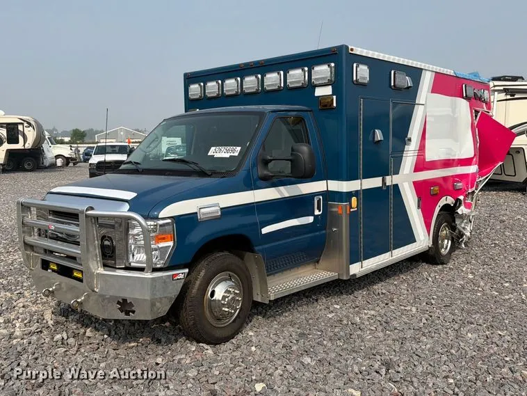 2025 Ford E450 Ambulance