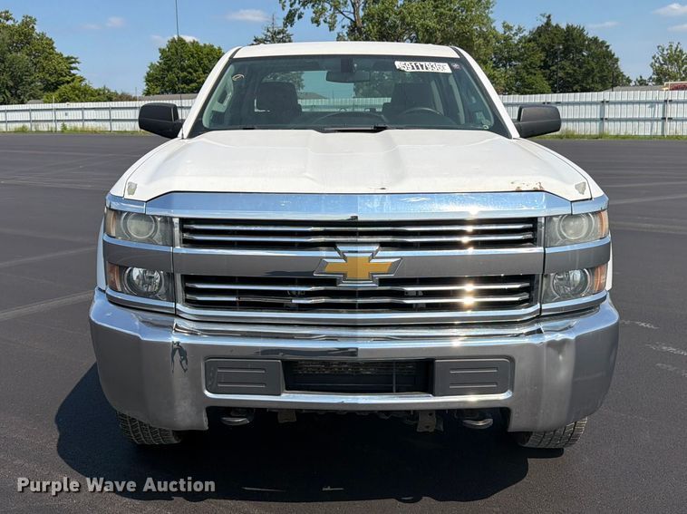 2016 Chevrolet Silverado 2500HD Crew Cab Pickup Truck - photo 2