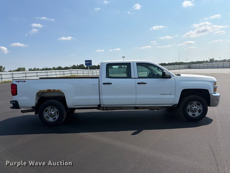 2016 Chevrolet Silverado 2500HD Crew Cab Pickup Truck - photo 4