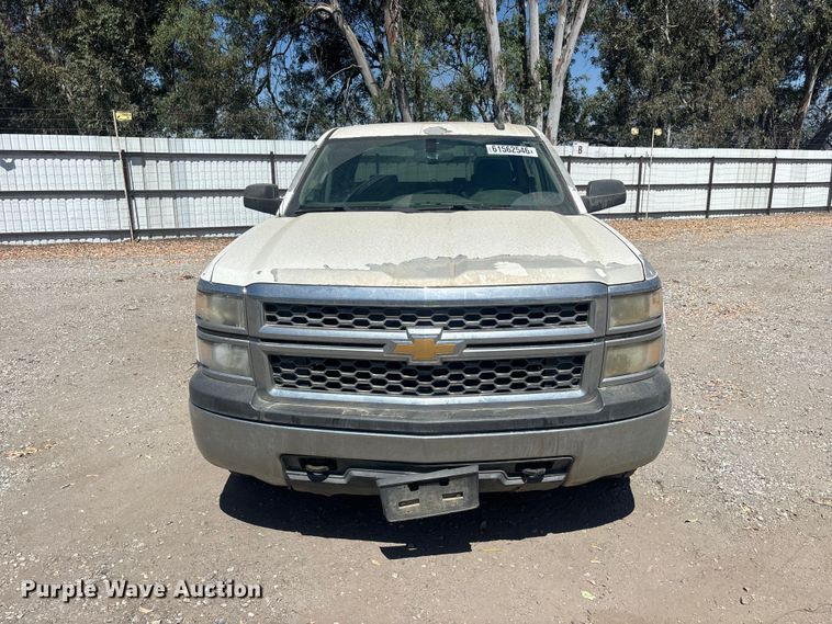 2015 Chevrolet Silverado 1500 Crew Cab Pickup Truck - photo 2