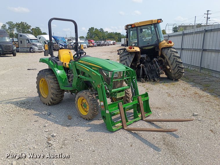 2022 John Deere 3025D MFWD Tractor - photo 2