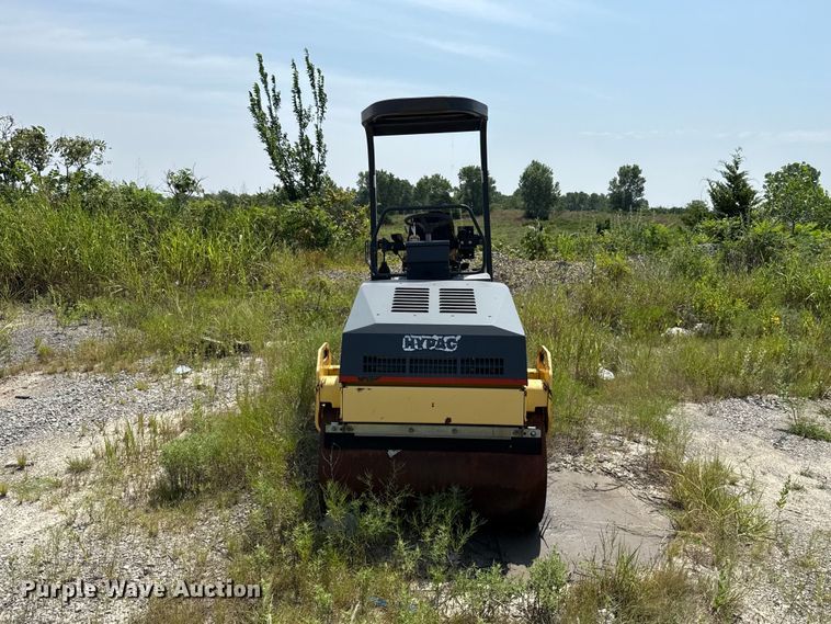 2004 Hypac C747B Double Drum Vibratory Roller - photo 2