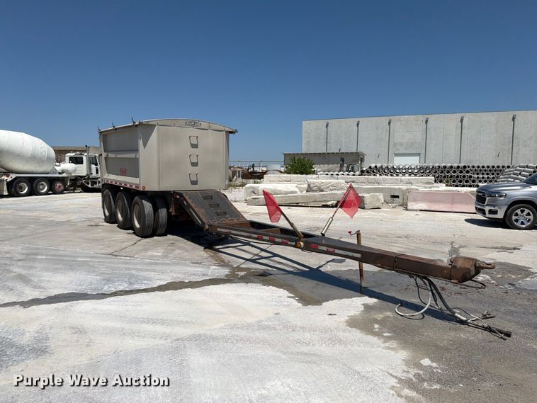 2013 Cornhusker 800 800R-8212-844 End Dump Pup Trailer - photo 3