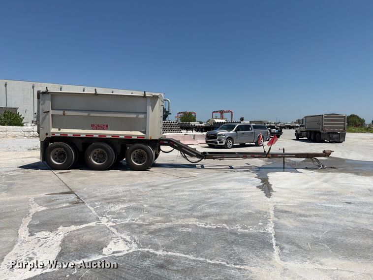 2013 Cornhusker 800 800R-8212-844 End Dump Pup Trailer - photo 4