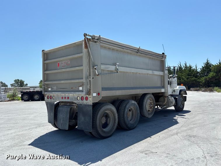 2000 Mack RD688S Dump Flatbed Truck - photo 5