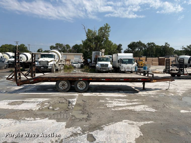 2009 PJ F8222 Utility Trailer - photo 4