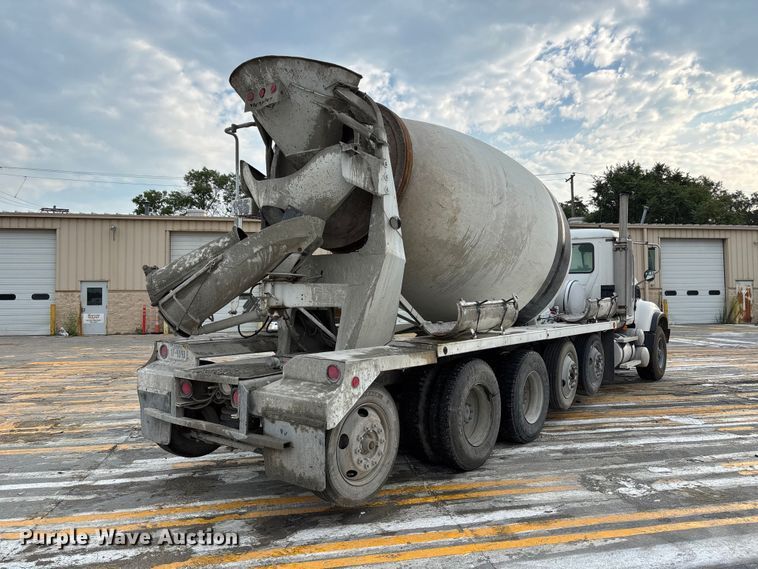 2004 Mack Granite CV713 Ready Mix Truck - photo 5