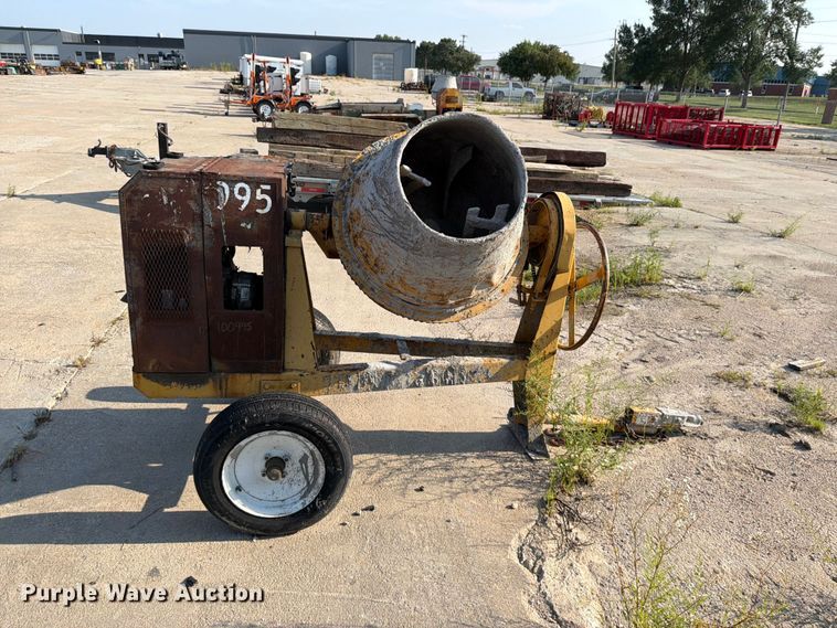Concrete Mixer - photo 4