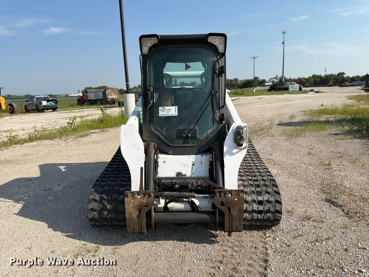 2019 Bobcat T740 Tracked Skid Steer Loader - photo 2