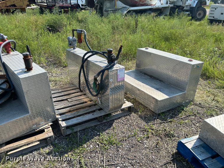 (6) Auxiliary Fuel Tanks - photo 4