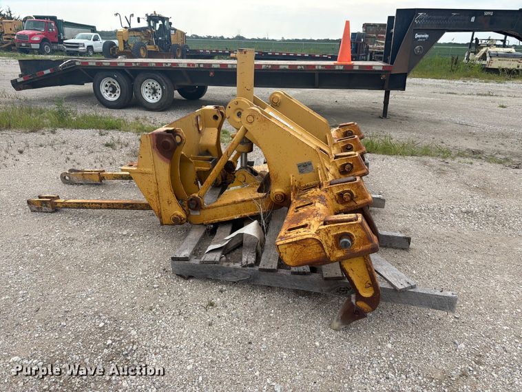 2001 Diamond Attachments 140H Ripper - photo 4