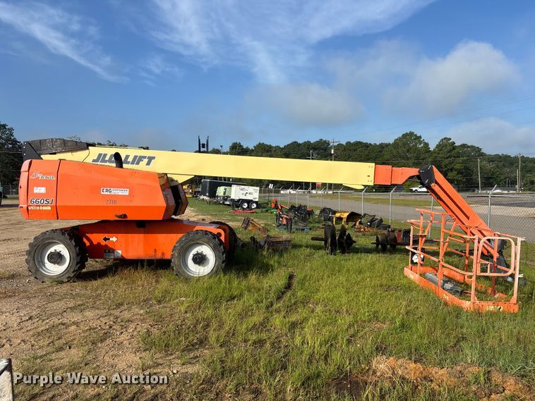 2012 JLG 660SJ Boom Lift - photo 3