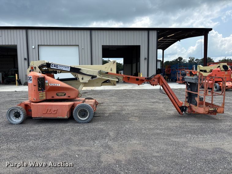 2006 JLG E400AJPN Boom Lift - photo 4