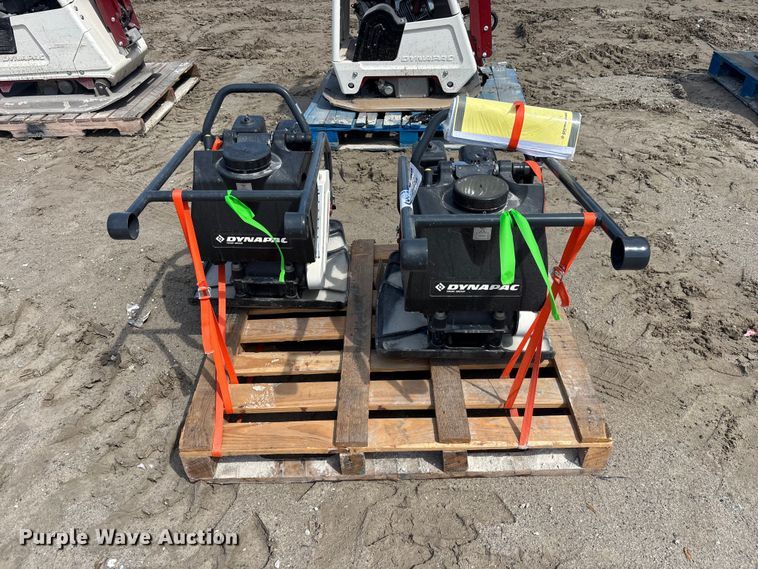 (2) 2023 Dynapac DFP7AX Plate Compactors - photo 4