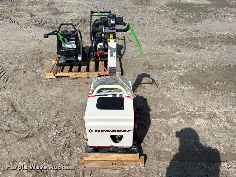 2021 Dynapac DRP15X Plate Compactor - photo 2