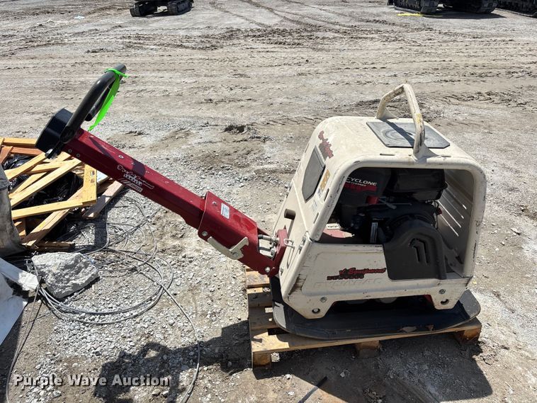 2023 Dynapac DRQ35 Plate Compactor - photo 4