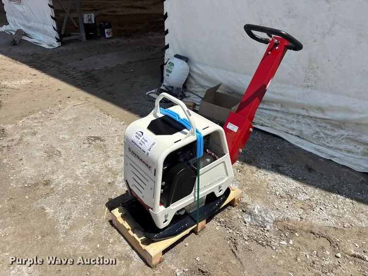 2022 Dynapac DRQ15 Plate Compactor