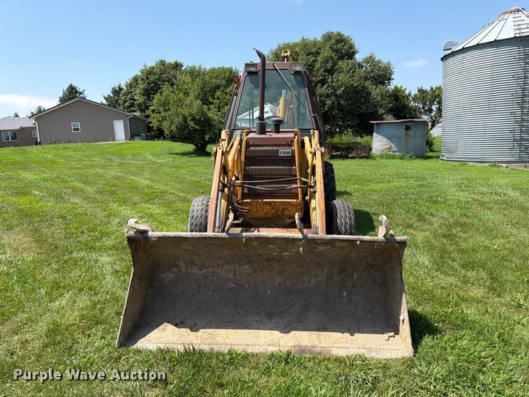 1986 Case 580 Super E Backhoe - photo 2