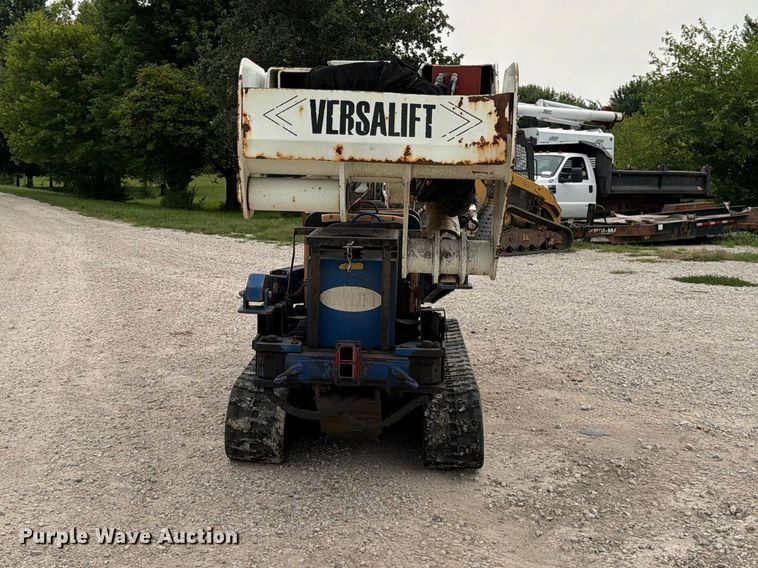 2013 Versalift MA53TD Tracked Boom Lift - photo 4