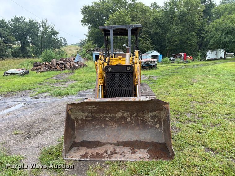 Case 450 Crawler Tractor - photo 2