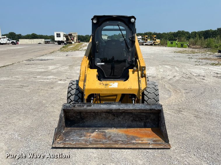 2019 Caterpillar 262D Skid Steer Loader - photo 2