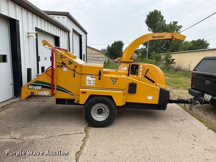 2015 Vermeer BC1500 Wood Chipper - photo 4